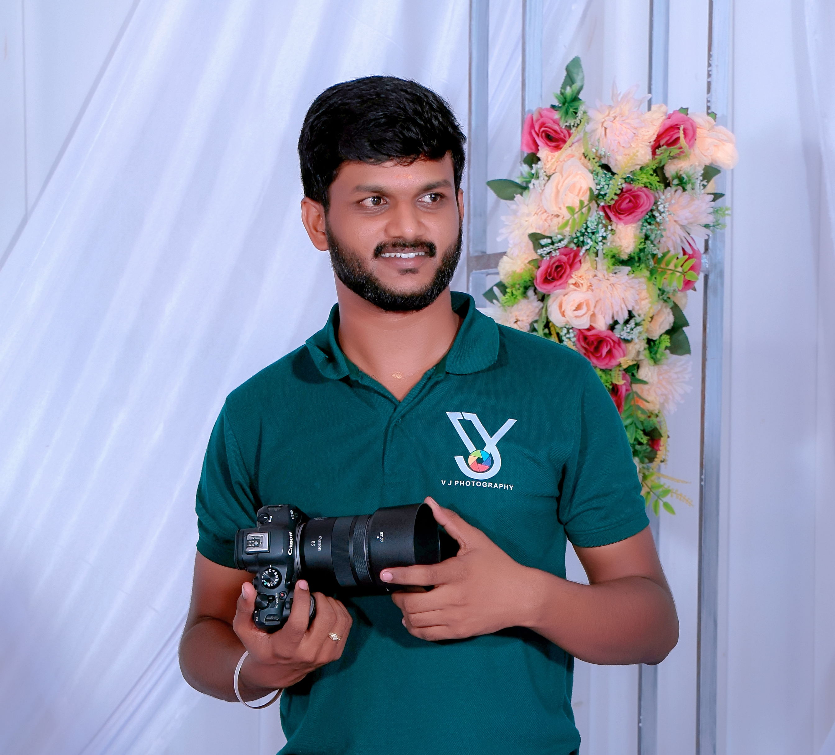 CEO of VJ Photography